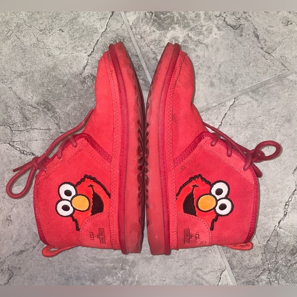 UGGs - Picture 5 of 10